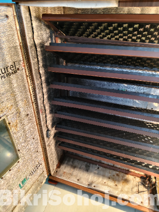 ১৪০০ মুরগির বাচ্চা পালন হ্যাচার এবং সেটার